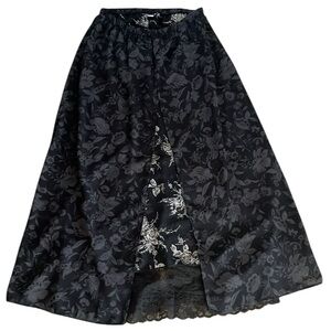 Water Colors Black Floral A-Line/ Maxi Double Layer Skirt Size Medium
